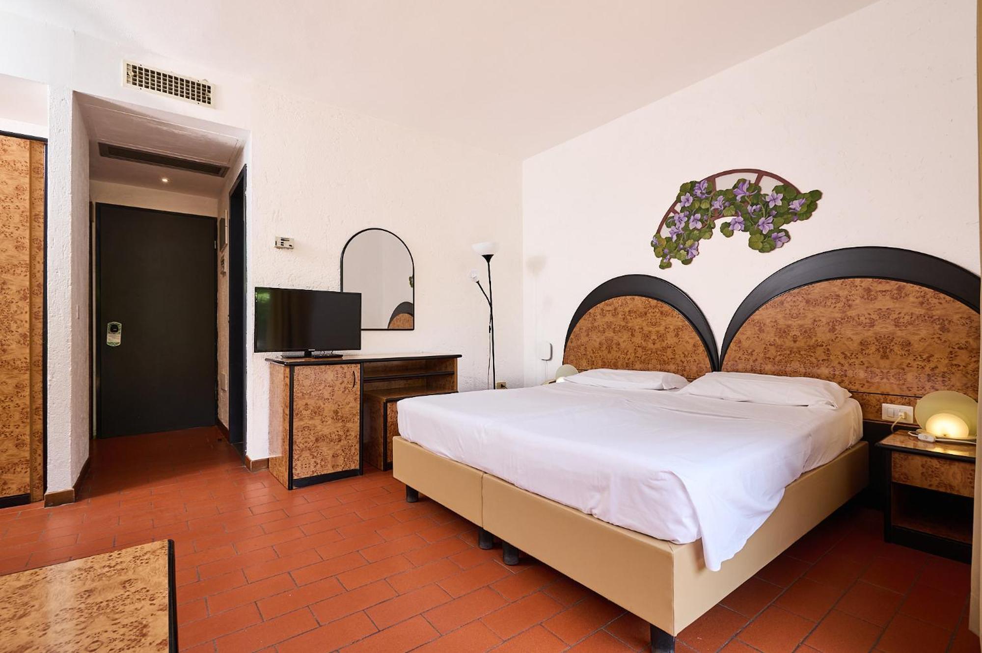 Hotel Zi Martino Castagneto Carducci Exterior foto